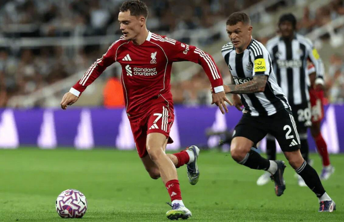 利物浦1.5亿欧签维尔茨传闻遭高管驳斥,今夏净支出1.36亿英镑