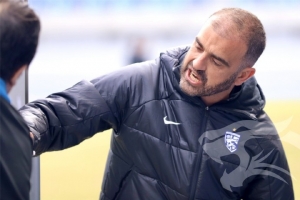 三镇主帅:一个积分对我们来说至关重要,感谢球迷一如既往的支持