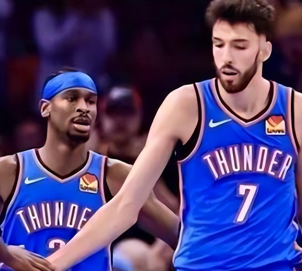 赛事走势-NBA积分榜又乱了！雷霆4连胜排第1，快船稳9冲8，开拓者排第10