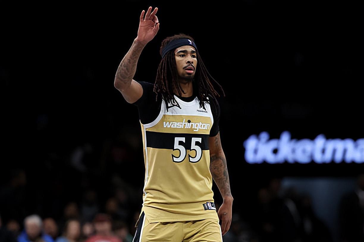 现场比分-老鹰签下一名后场落选秀，之前他在奇才的表现简直是一塌糊涂？